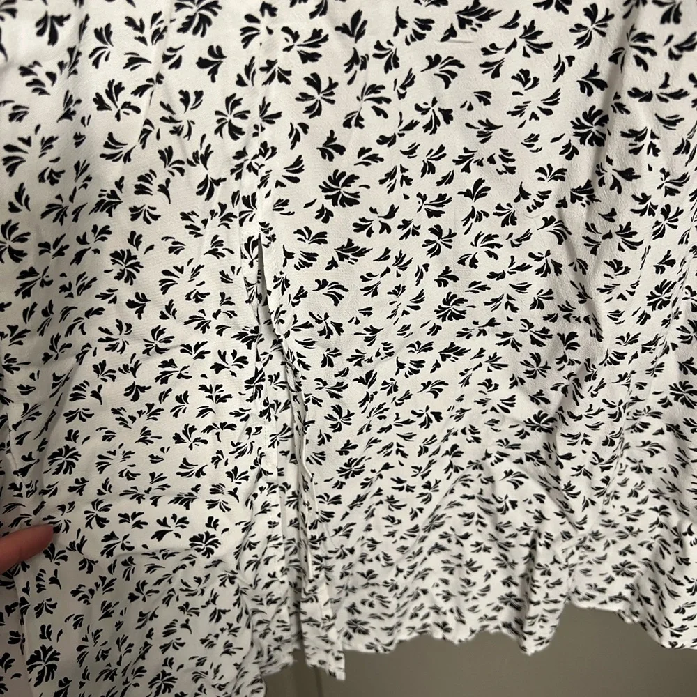 Loft Black Floral Print Dress Size 2 - Picture 2 of 6